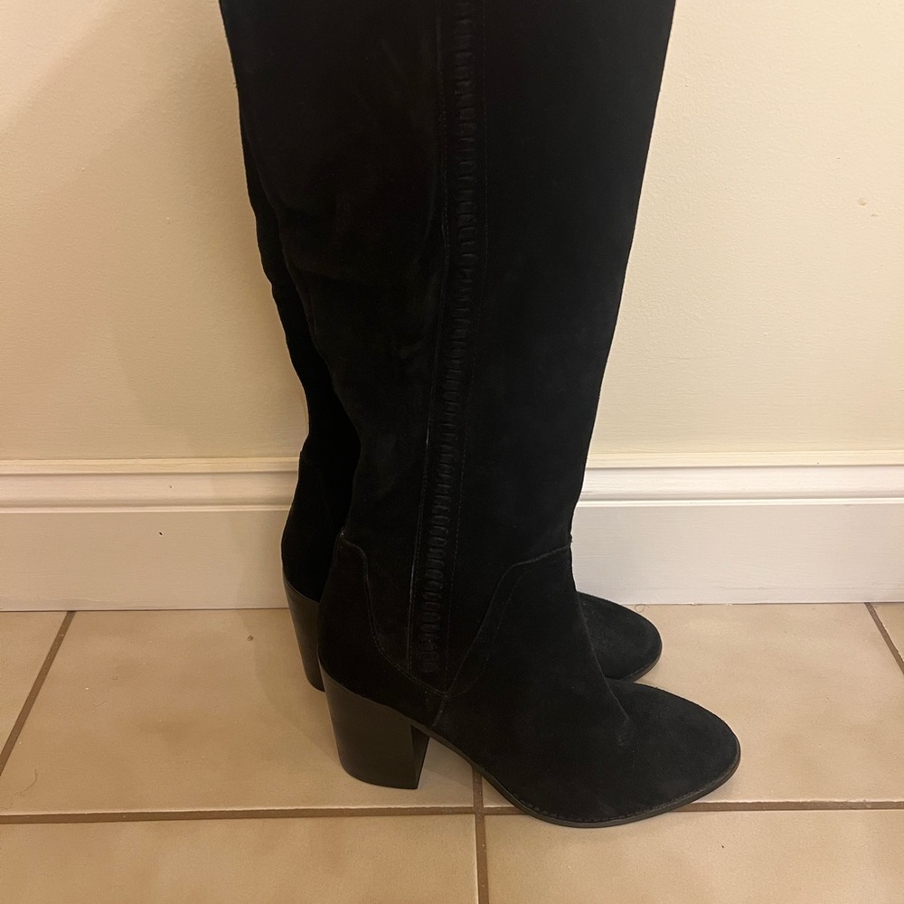Black Suede Knee-High Boots